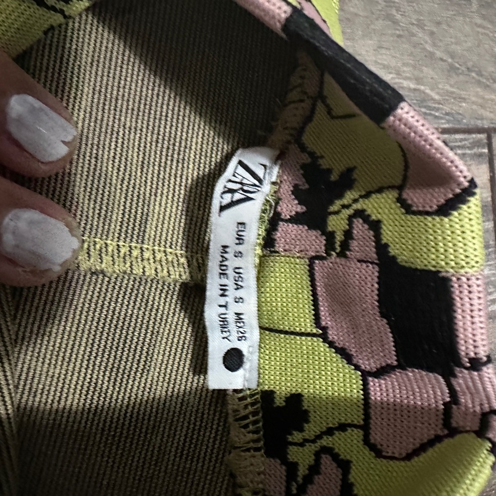Zara 2 piece set - Picture 2 of 4